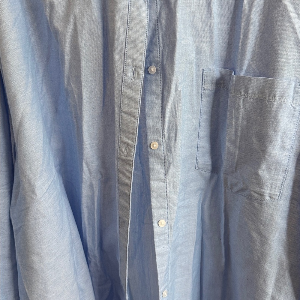 Old Navy boyfriend shirt 4 x NWOT Oxford light blue button down - Picture 2 of 9